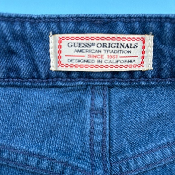 Guess Vintage Blue Jean Shorts Classic Style Size 29 - Picture 5 of 8